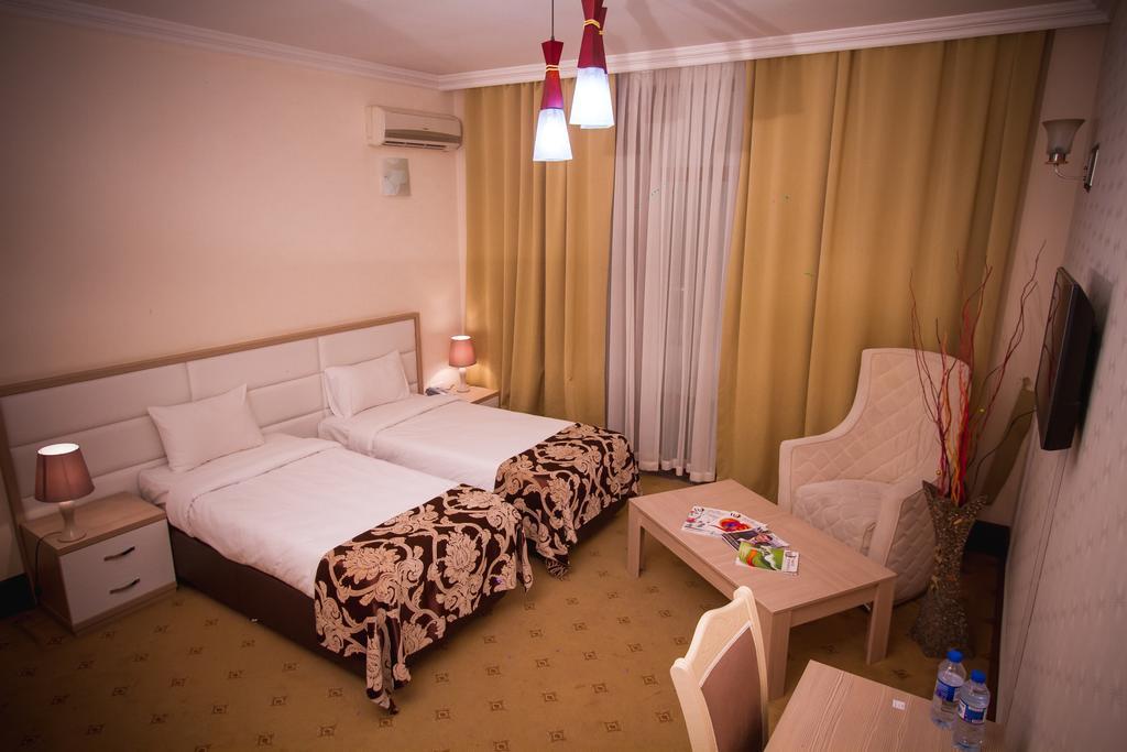 Baku Inn Hotel Extérieur photo